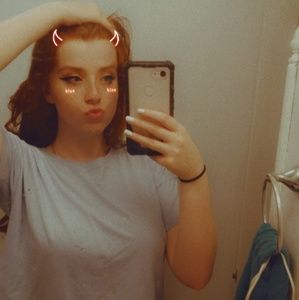 Meet your Posher, Makenzie.